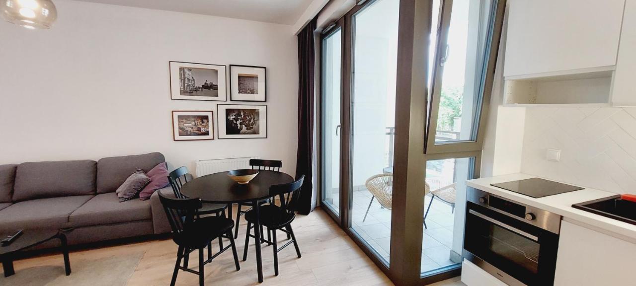 Central Apartments Ogrody 2 & Parking غدانسك المظهر الخارجي الصورة