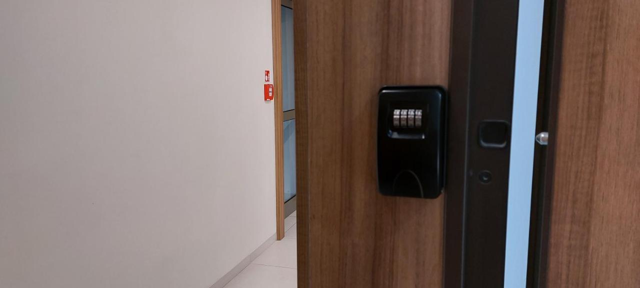 Central Apartments Ogrody 2 & Parking غدانسك المظهر الخارجي الصورة